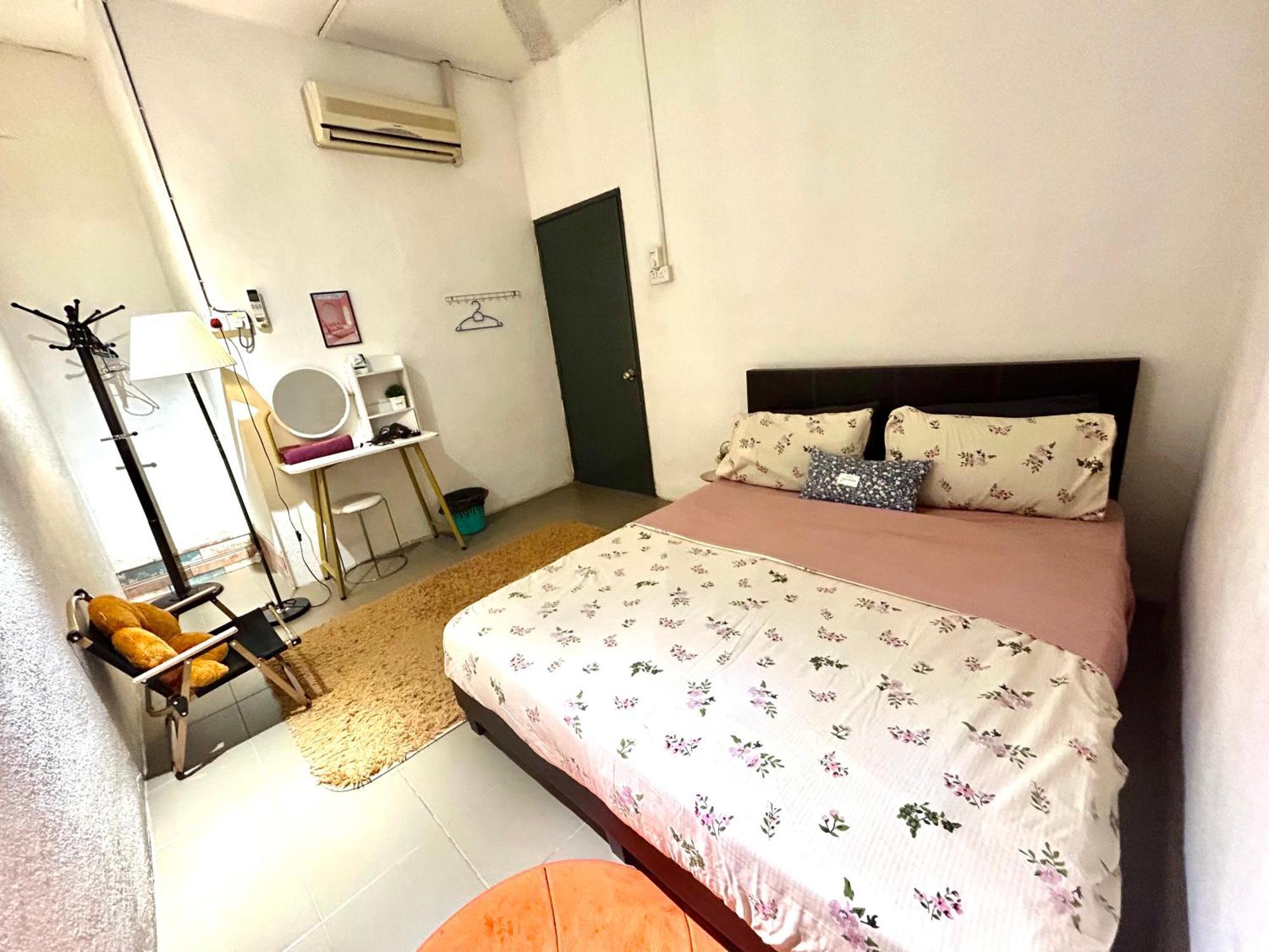 Entire 33 Cozy House • 3 Bedroom @ Alma Bukit Mertajam Exterior foto