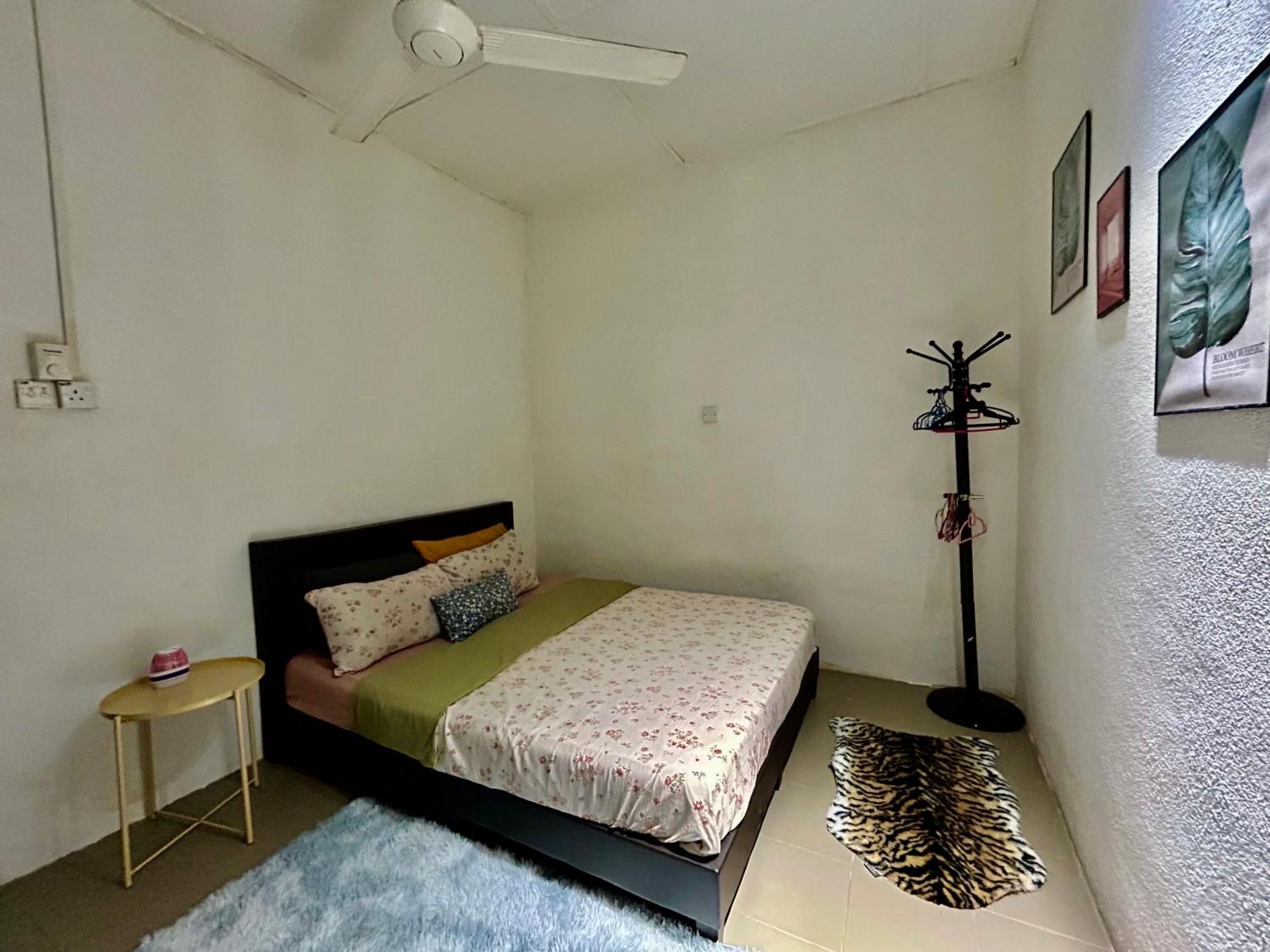 Entire 33 Cozy House • 3 Bedroom @ Alma Bukit Mertajam Exterior foto